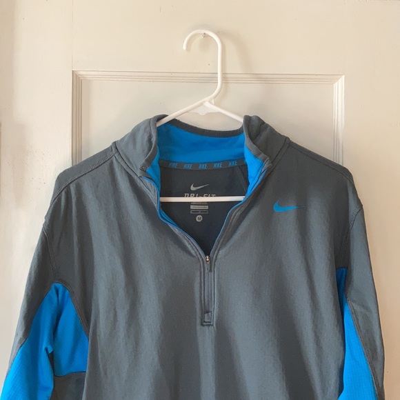 Men’s Nike Dri-Fit Jacket - Picture 3 of 10